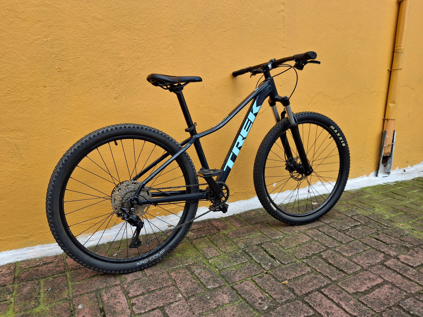 Trek Marin 6 talla chica (S) - grupo deore + candado regalo