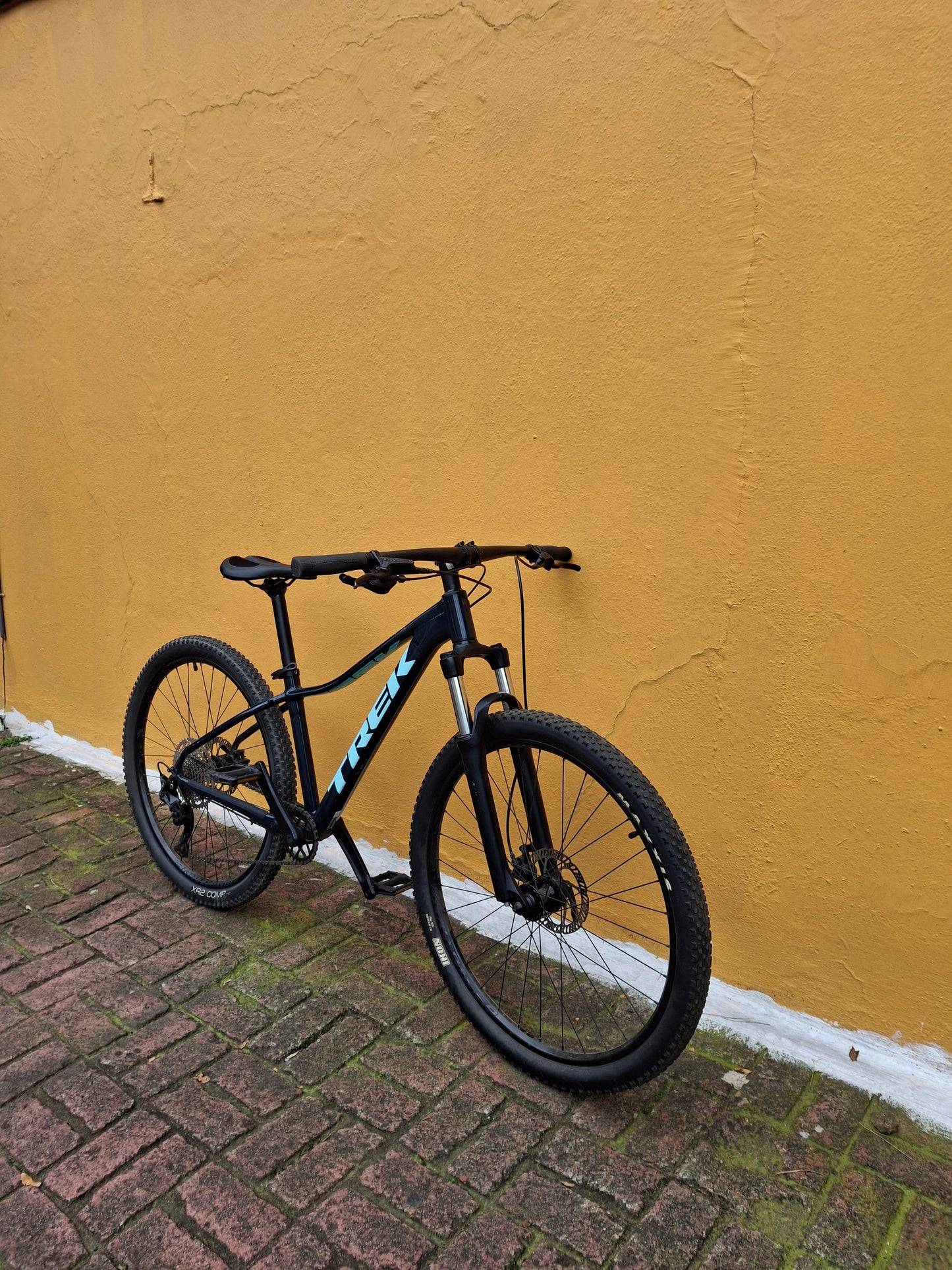 Trek Marin 6 talla chica (S) - grupo deore + candado regalo